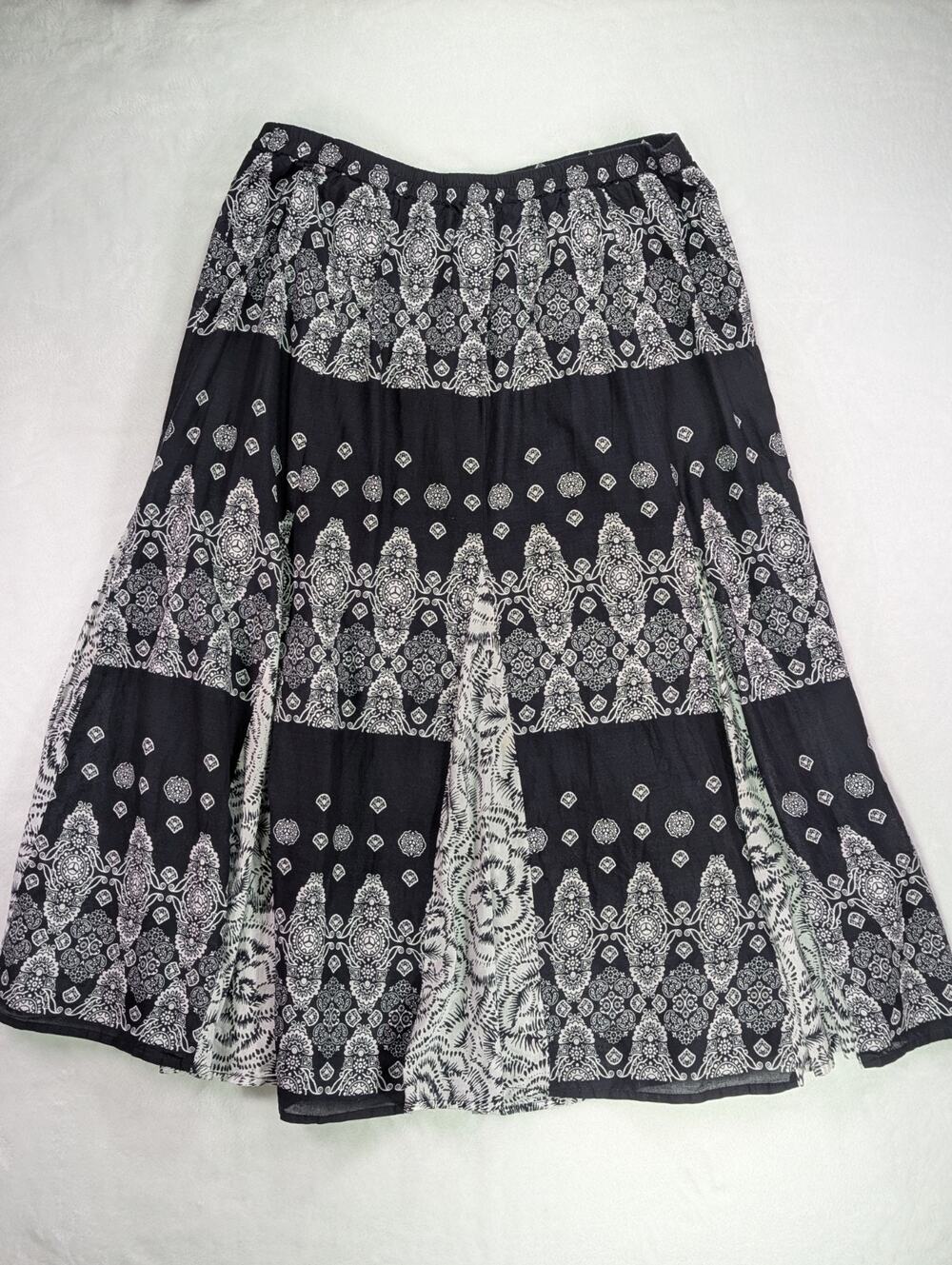 VTG Choices Womens XL Black White Medallion Paisley Boho Maxi Skirt